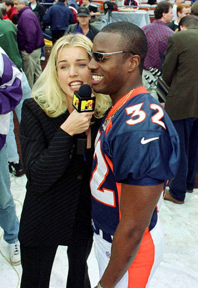 1998 super-bowl-XXXII-media-day-rebecca-romajin-tony-veland.jpg